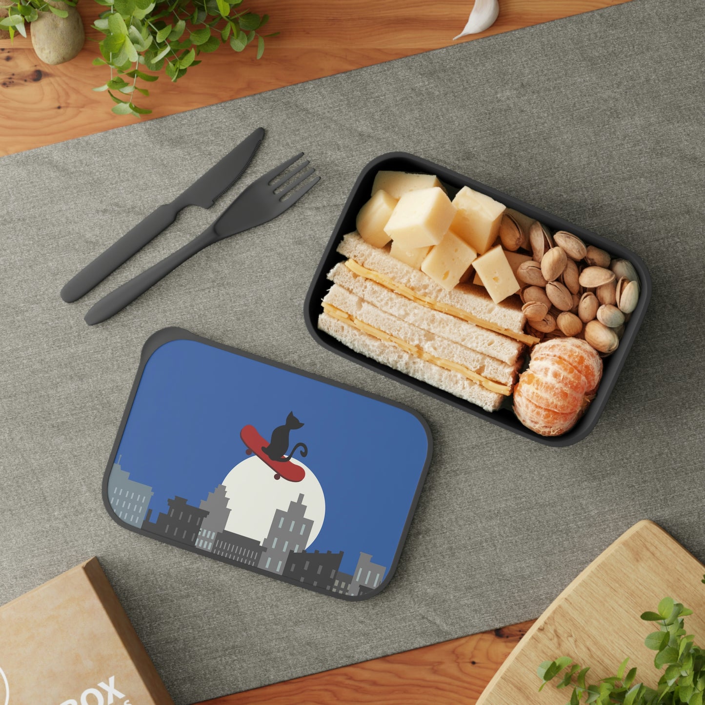 Cat On Skateboard PLA Bento Lunch Box with Band and Utensils, back to school, cute bento box, kawaii bento box, cat lunch box, bento bag
