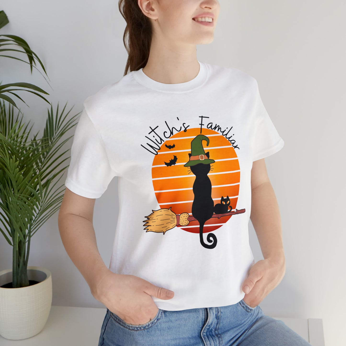 Black Cat Familiar Retro Vintage Sunset Halloween T-shirt
