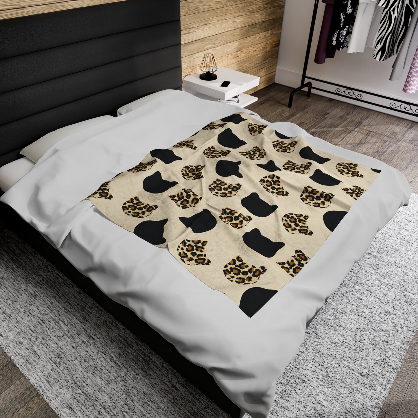 Cat Pattern Velveteen Plush Blanket