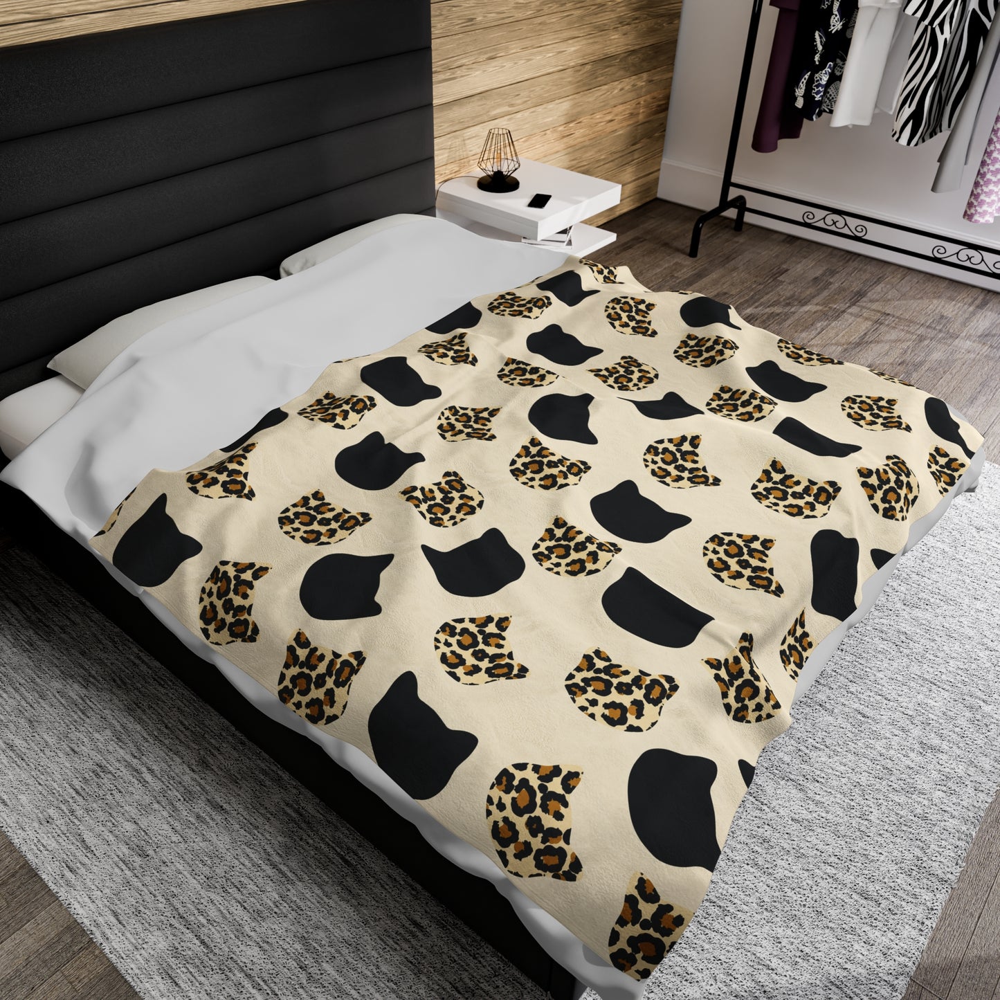 Cat Pattern Velveteen Plush Blanket